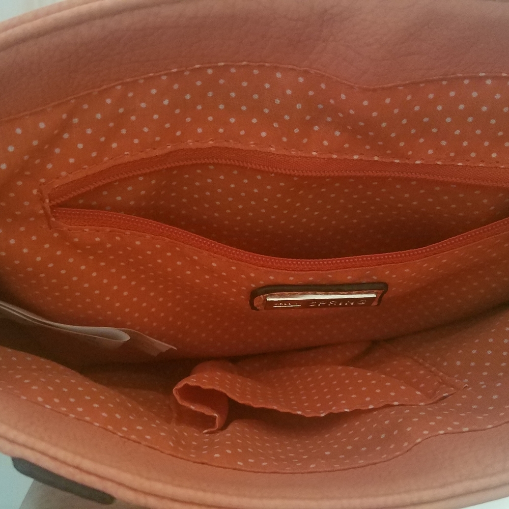 Handbag - Picture 3 of 4
